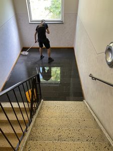 Golvvård Täby – professionell golvvård och ytbehandling av alla typer av golv